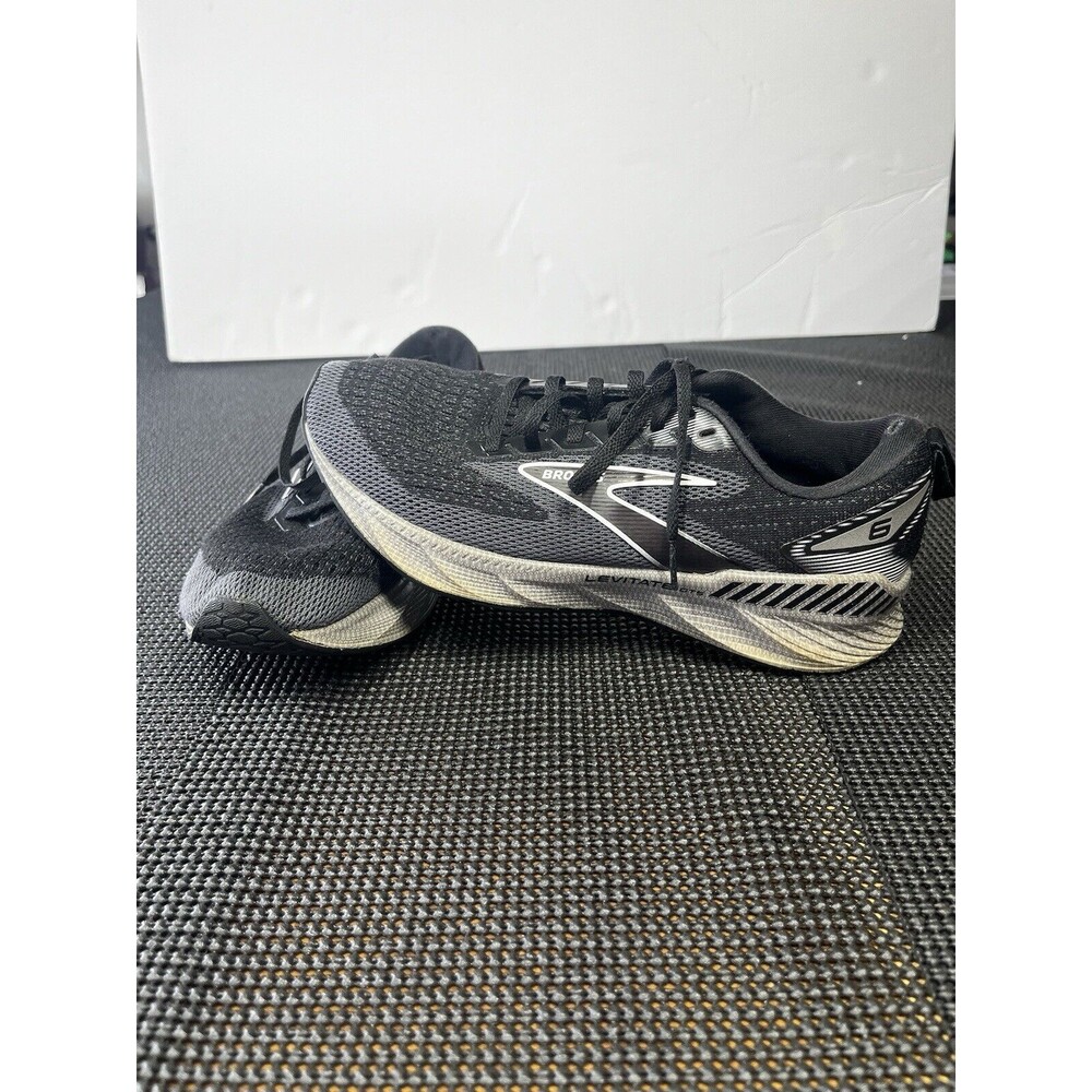 Brooks Womens Levitate GTS 6 1203841B039‎ Black Running Shoes Sneakers Size 8 B